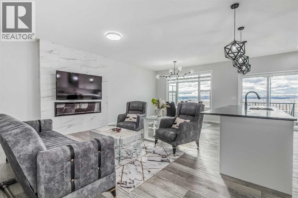 612 Seton Circle SE — photo 3