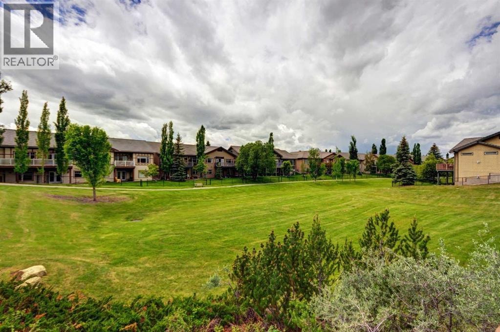 8 Bridle Estates Manor SW — photo 35
