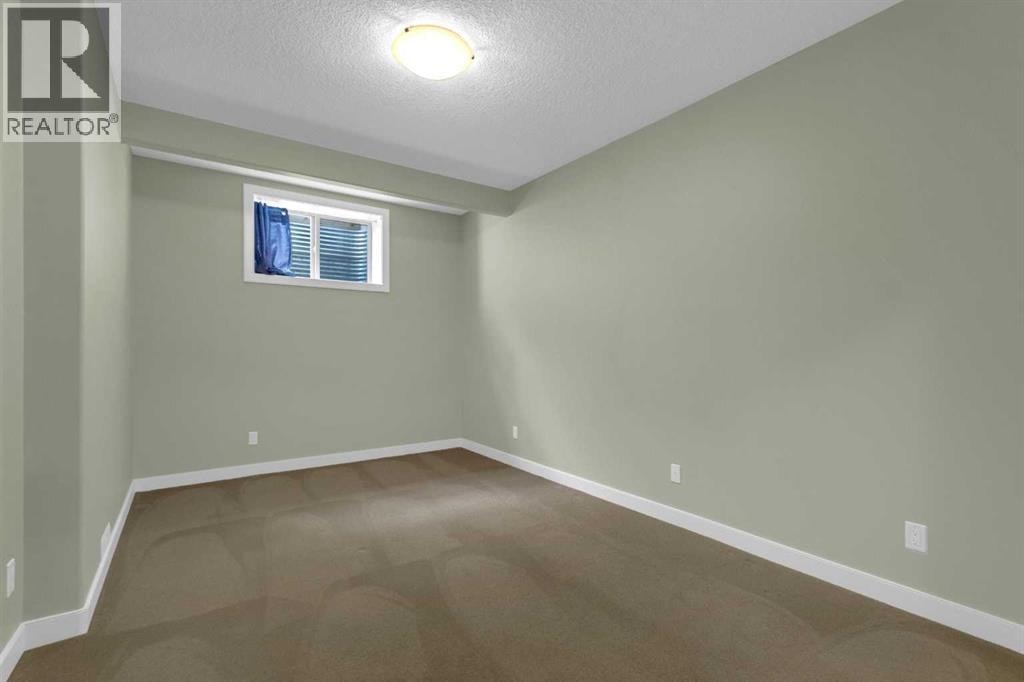 8 Bridle Estates Manor SW — photo 29