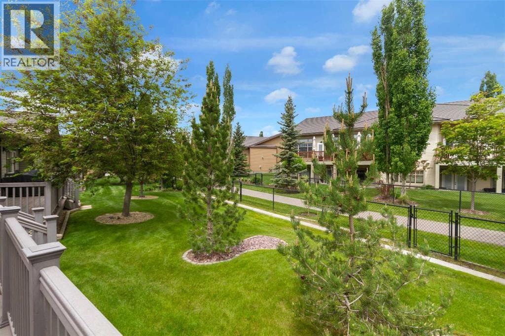 8 Bridle Estates Manor SW — photo 32