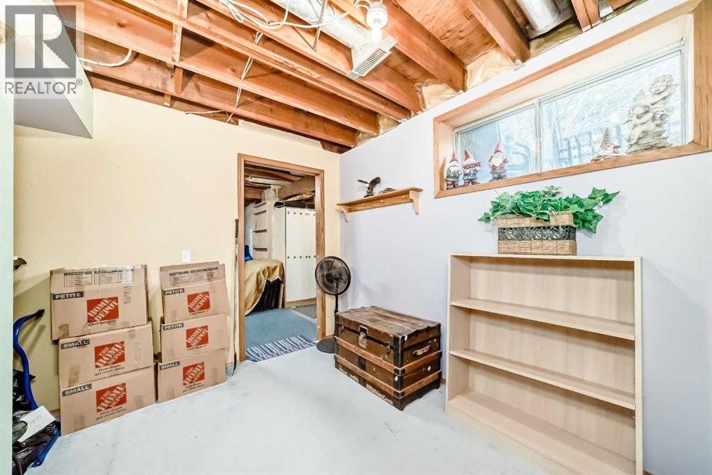 219 Hawkstone Close NW — photo 43