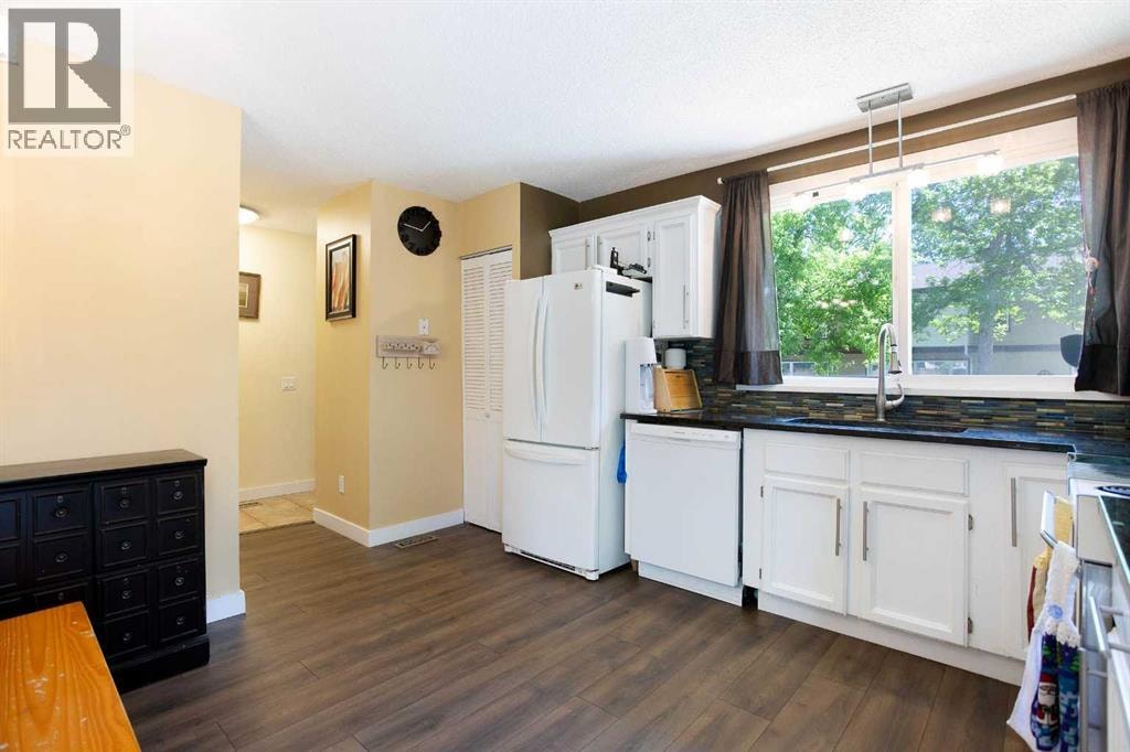 81, 630 Sabrina Road SW — photo 5