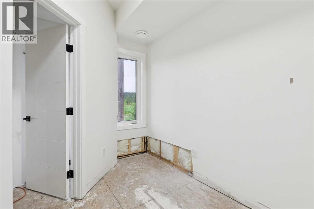 305, 156 Park Street — photo 15