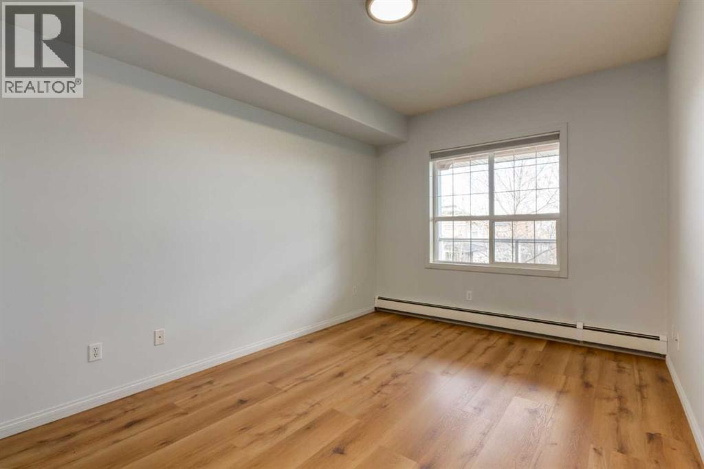304, 1919 31 Street SW — photo 16