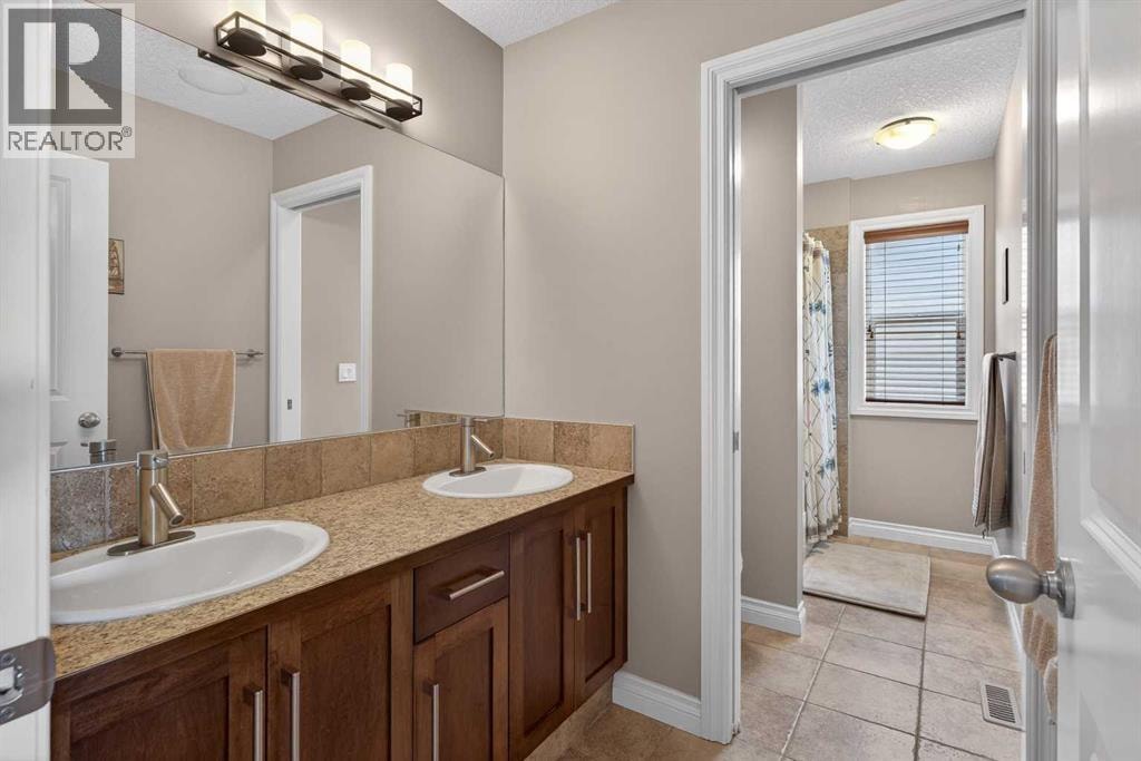 159 Sherwood Crescent NW — photo 30