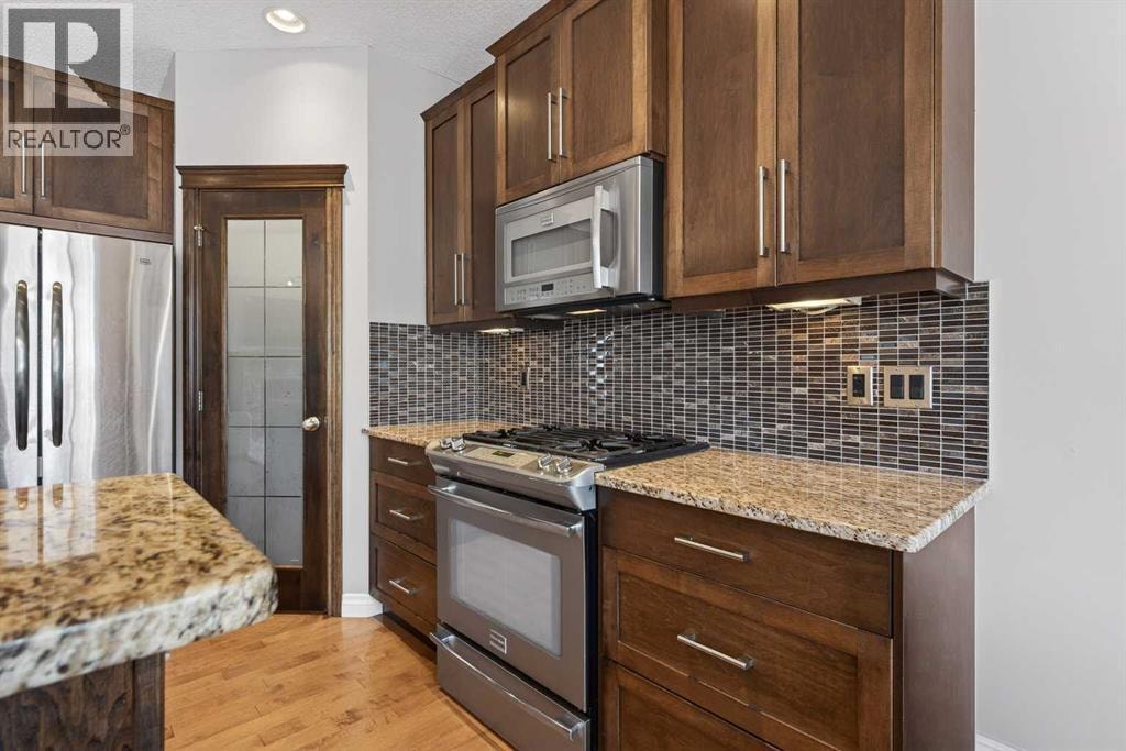159 Sherwood Crescent NW — photo 8