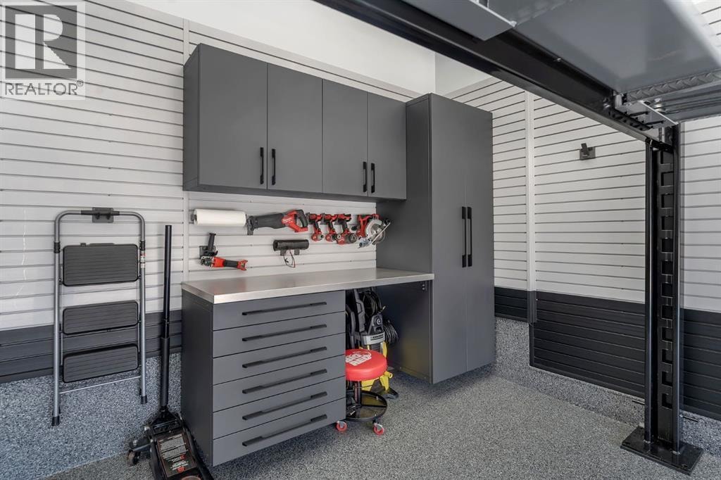 720 Midtown Drive SW — photo 38