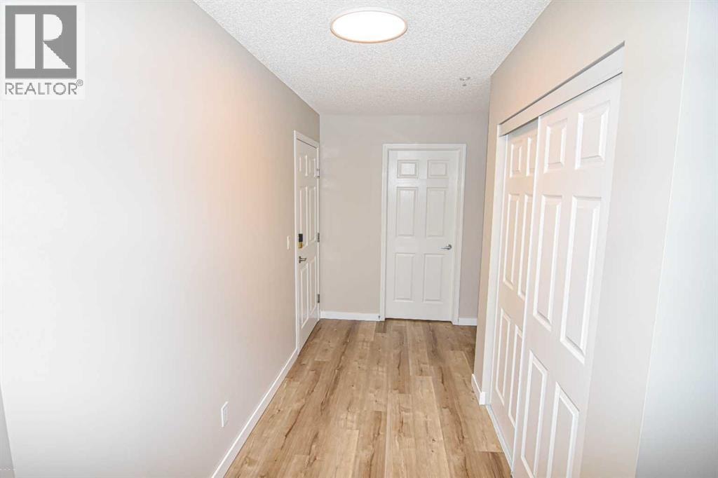 109, 2022 Canyon Meadows Drive SE — photo 6