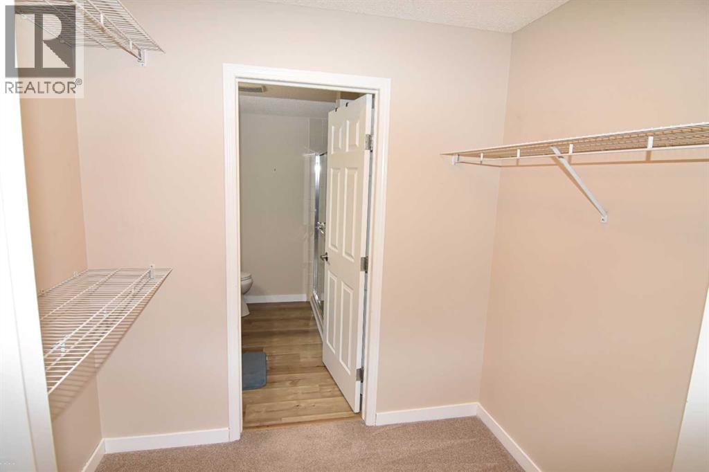 109, 2022 Canyon Meadows Drive SE — photo 12