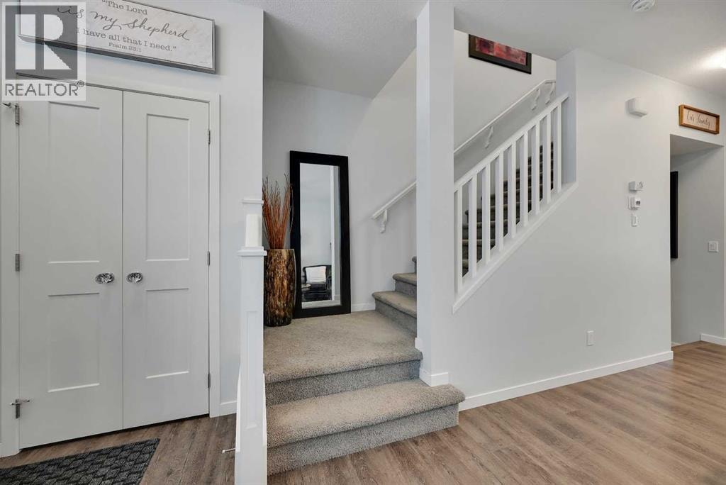 221 Ellen Way — photo 11