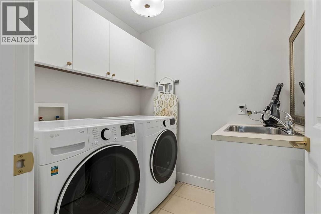 2641 21 Street SW — photo 37