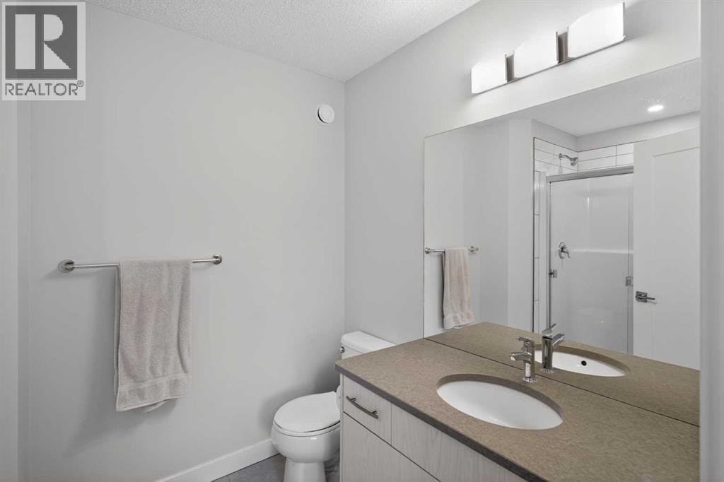 226 148 Avenue NW — photo 11