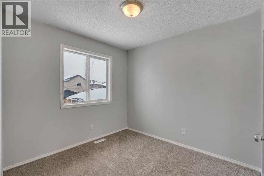41 Saddlefield Drive NE — photo 31