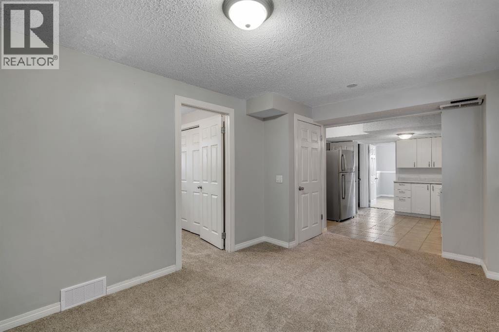 41 Saddlefield Drive NE — photo 36