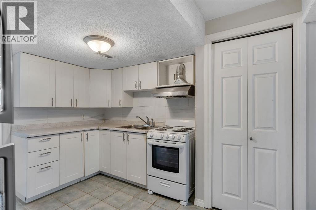 41 Saddlefield Drive NE — photo 38