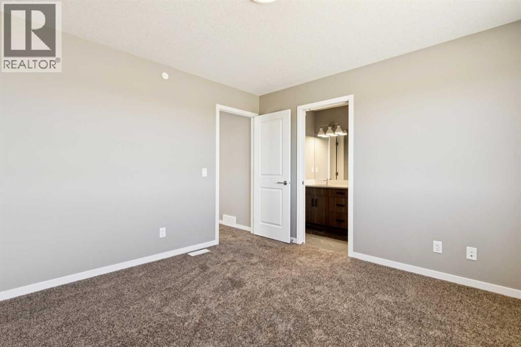 25 Hotchkiss Road SE — photo 23