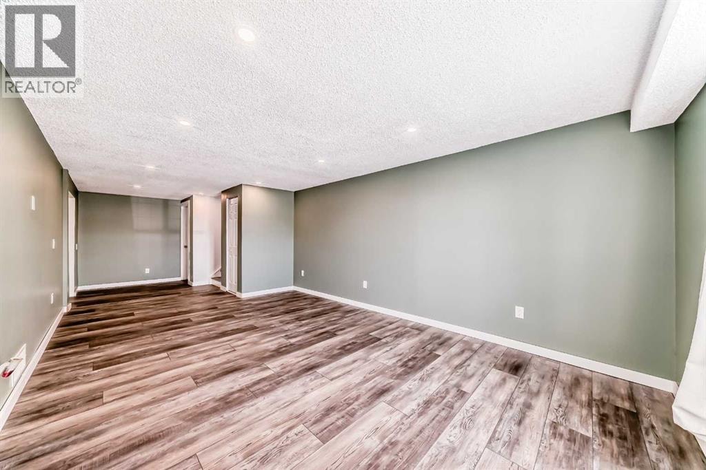 6824 Temple Drive NE — photo 28