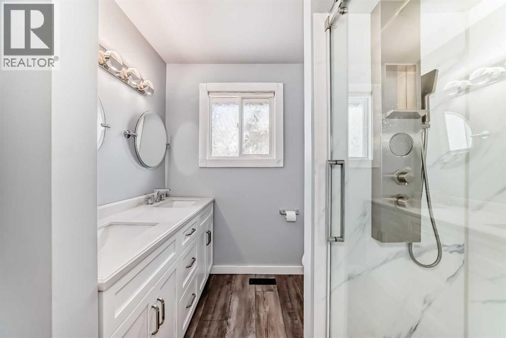 6824 Temple Drive NE — photo 25