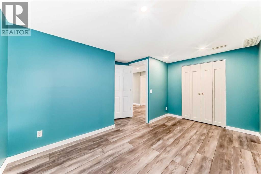 6824 Temple Drive NE — photo 32