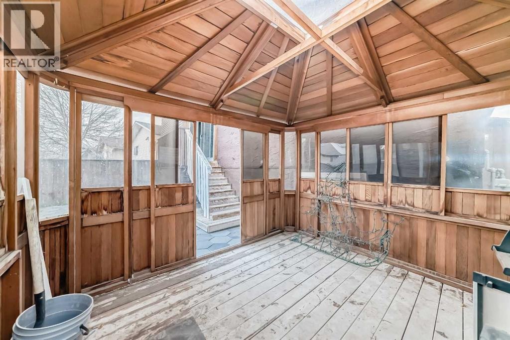 6824 Temple Drive NE — photo 41