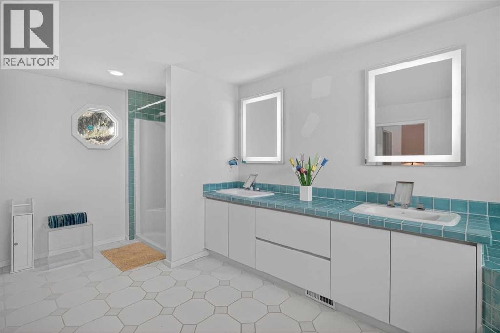 523 Scimitar Bay NW — photo 32