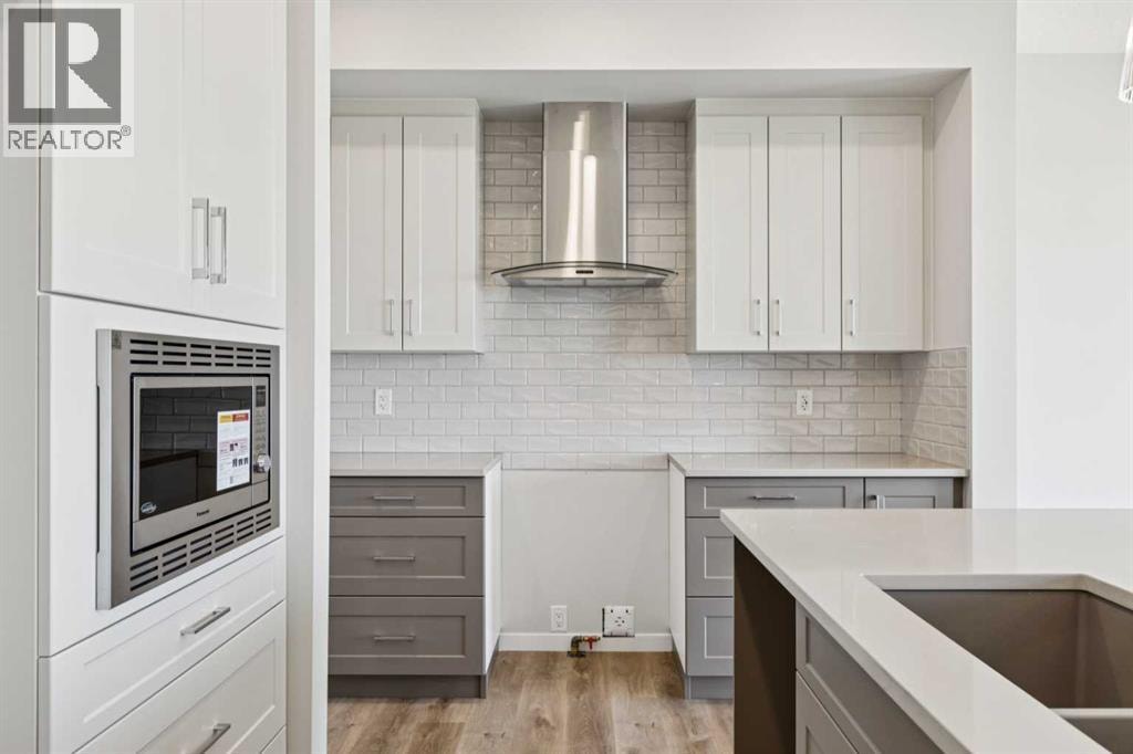 374 Hotchkiss Manor SE — photo 8