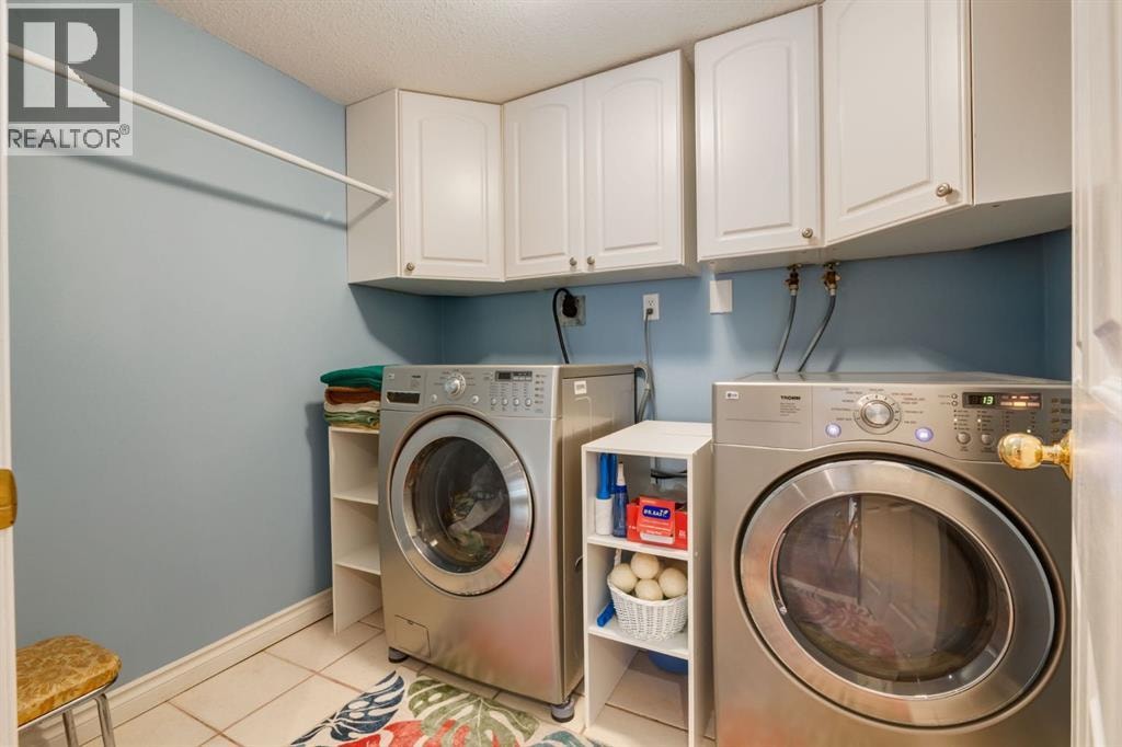 363 Wild Rose Close — photo 34