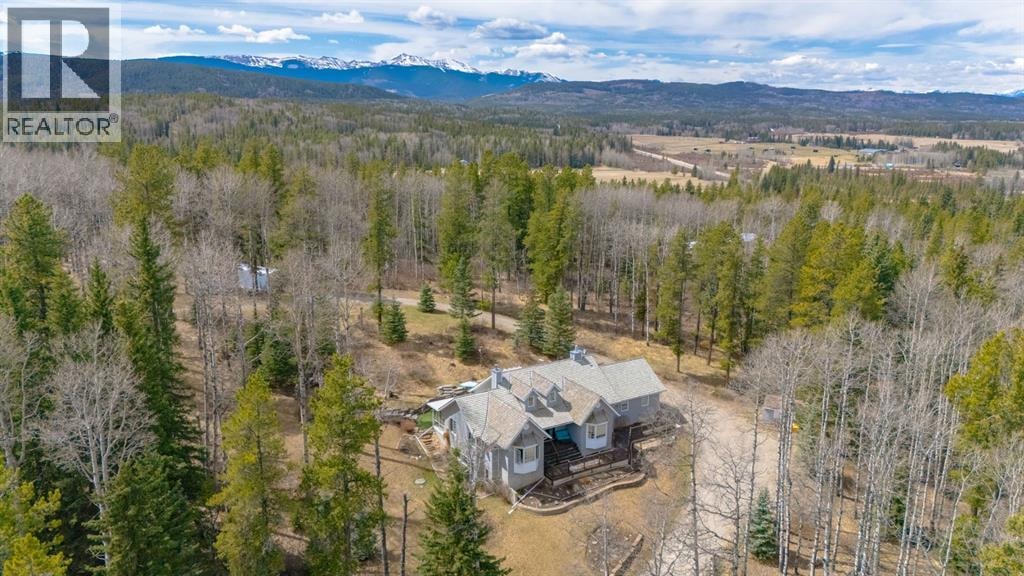 363 Wild Rose Close — photo 1
