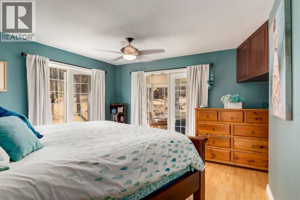 363 Wild Rose Close — photo 17