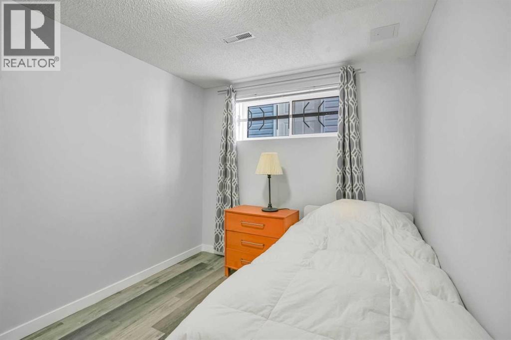76 Aberfoyle Close NE — photo 29