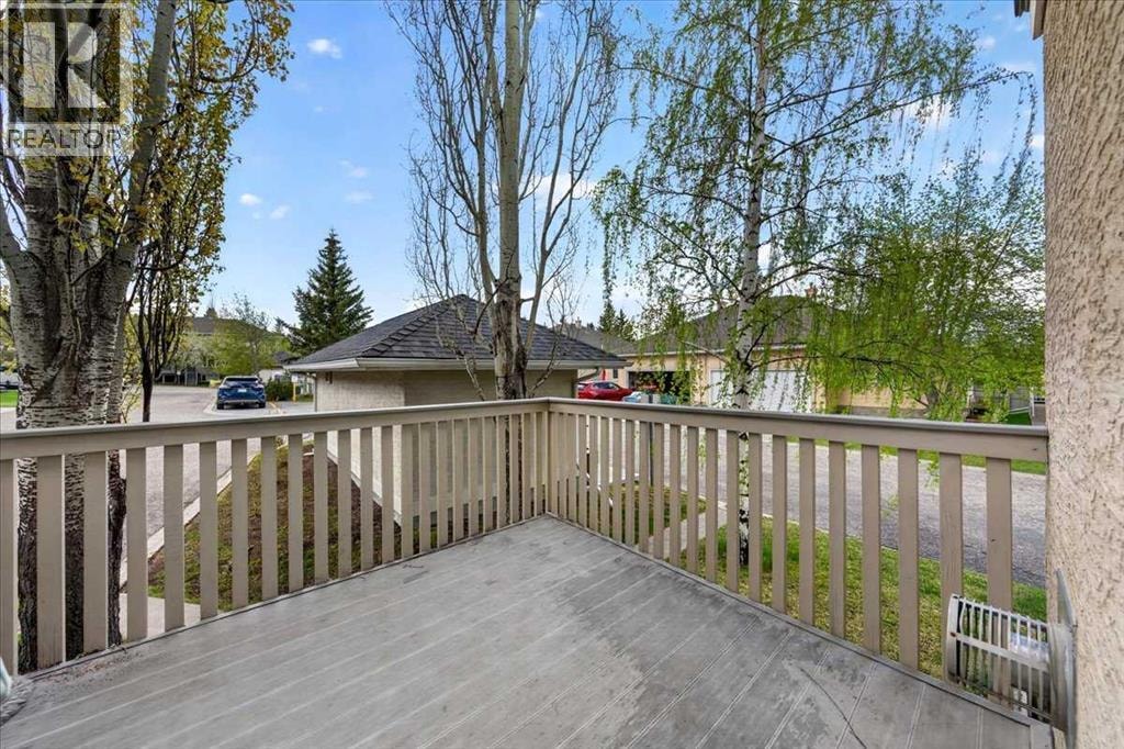 15 Cedarview Mews SW — photo 21