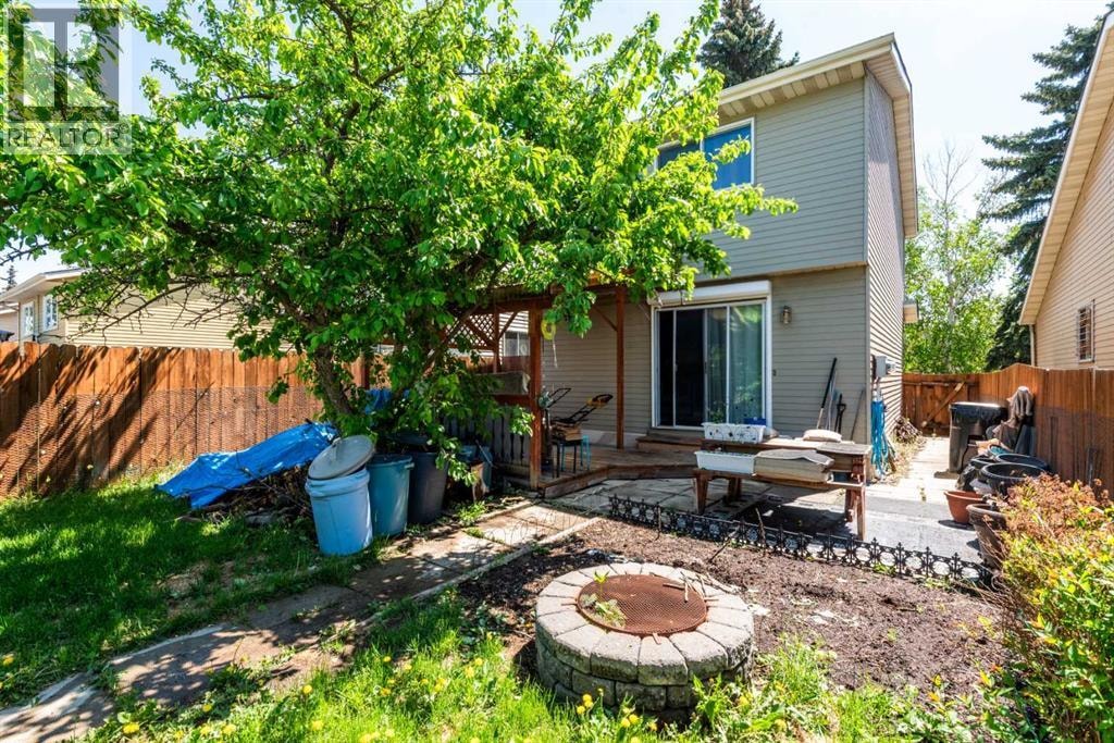167 Erin Mount Place SE — photo 5