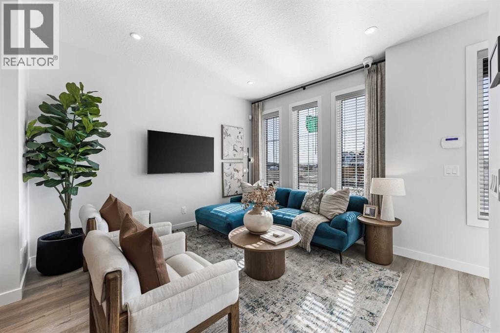26 Ambleridge Avenue NW — photo 8