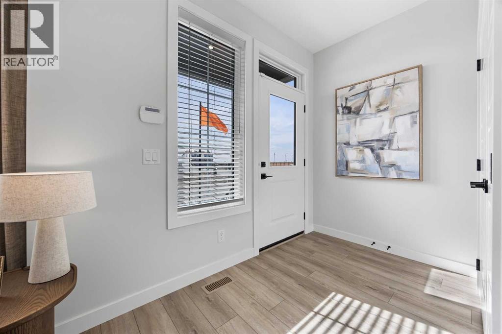 26 Ambleridge Avenue NW — photo 4