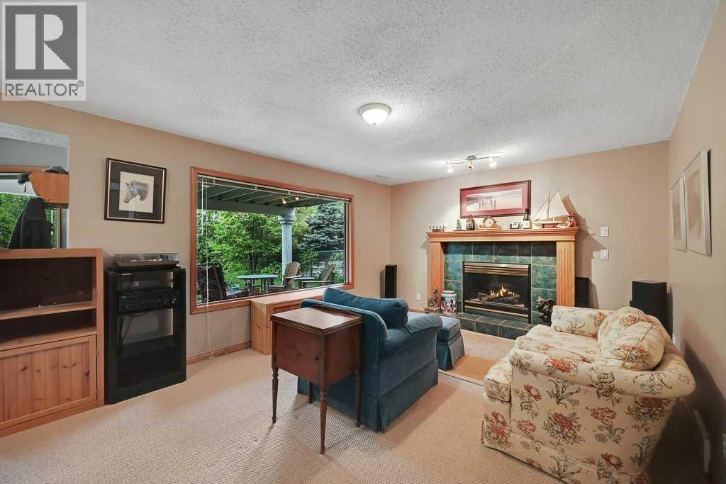 158 Valley Glen Heights NW — photo 31