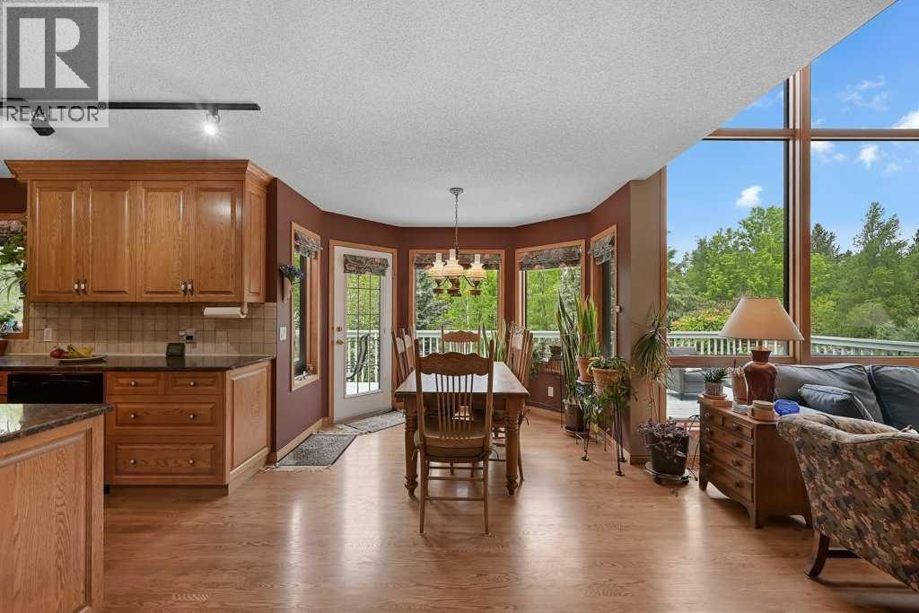 158 Valley Glen Heights NW — photo 9