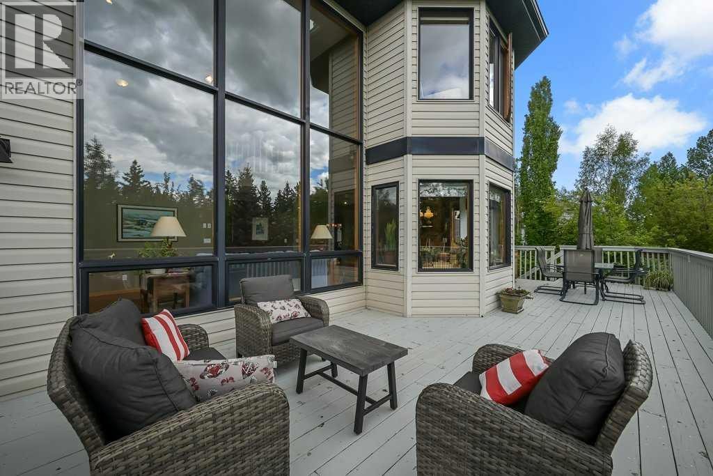 158 Valley Glen Heights NW — photo 38