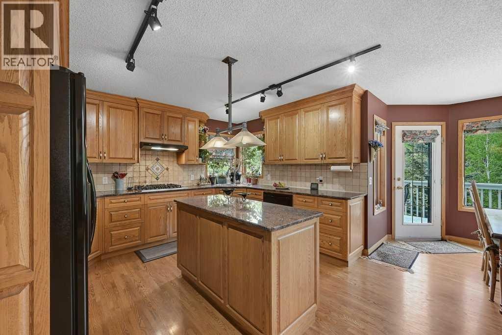 158 Valley Glen Heights NW — photo 11