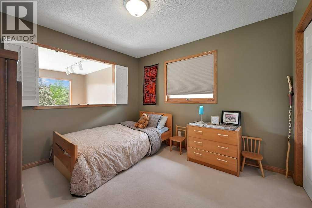 158 Valley Glen Heights NW — photo 21