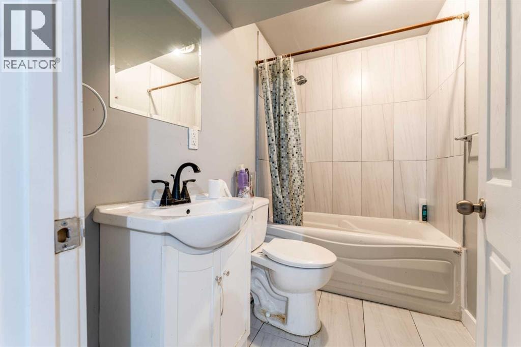6087 Martingrove Road NE — photo 26