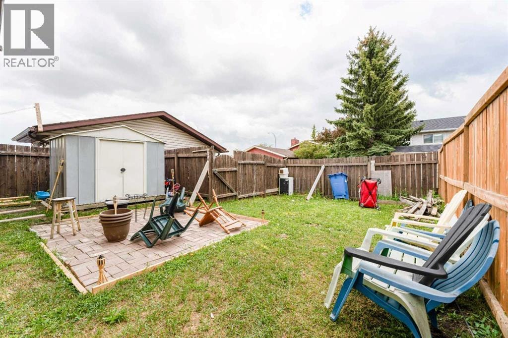 6087 Martingrove Road NE — photo 18