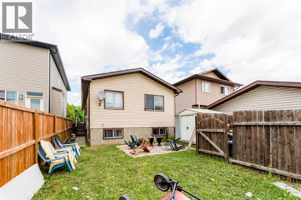 6087 Martingrove Road NE — photo 19