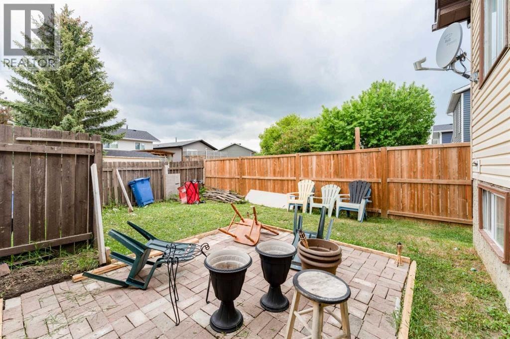 6087 Martingrove Road NE — photo 21