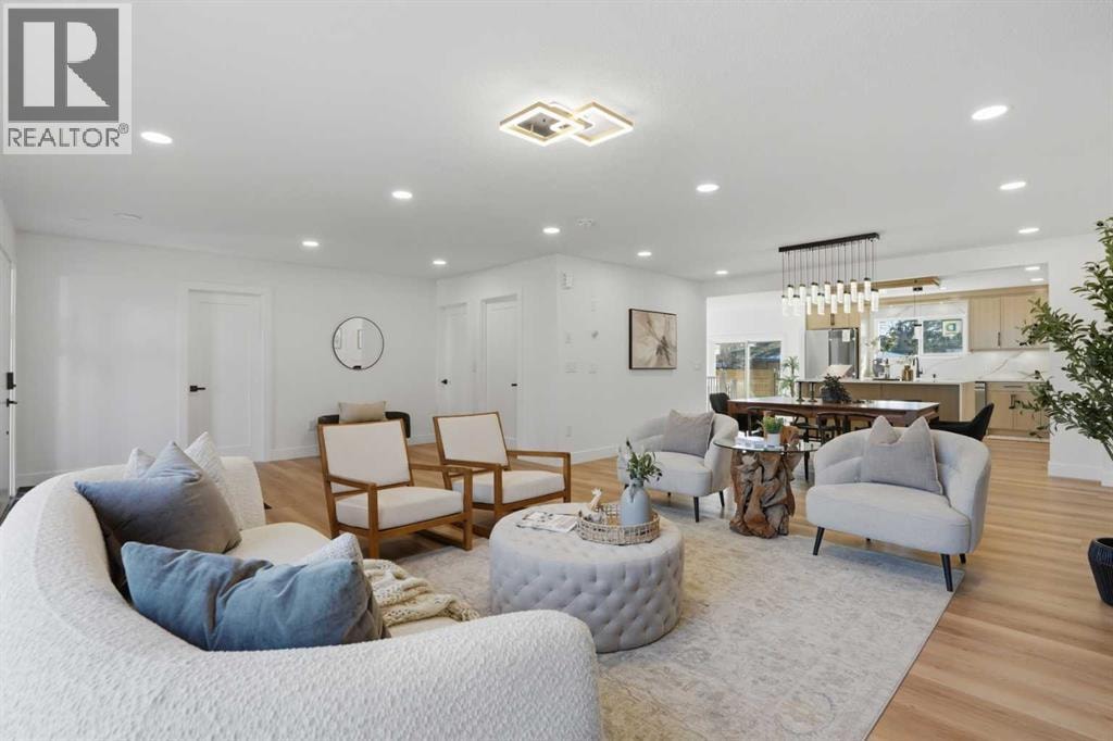 1303 87 Avenue SW — photo 11