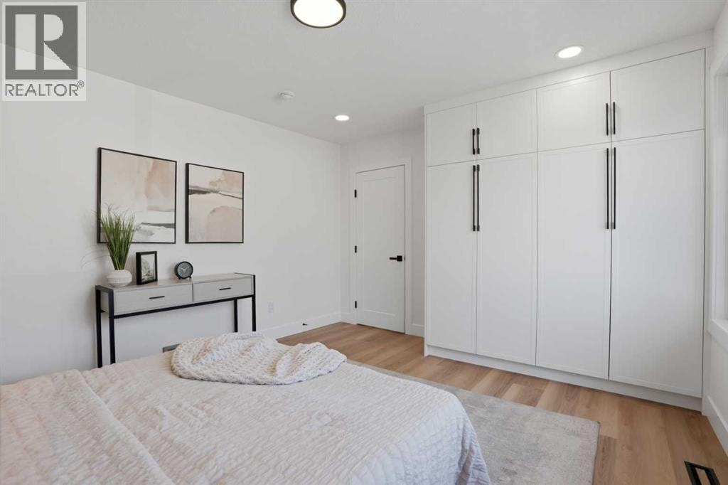1303 87 Avenue SW — photo 25