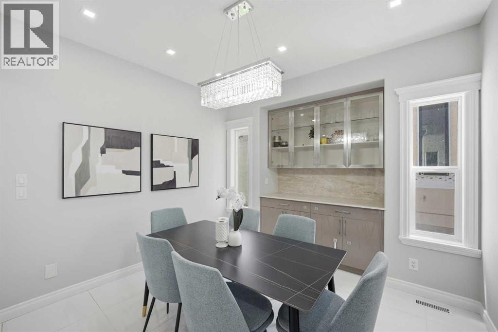 1433 Strathcona Drive SW — photo 11