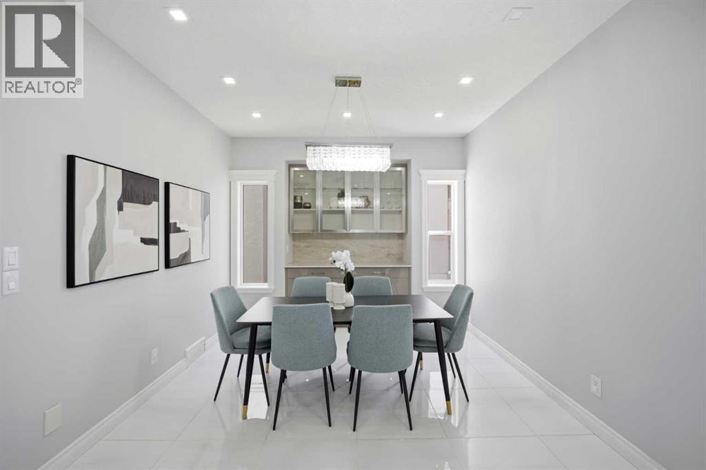 1433 Strathcona Drive SW — photo 10