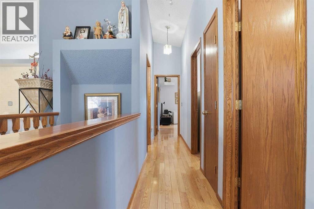 866 Applewood Drive SE — photo 6