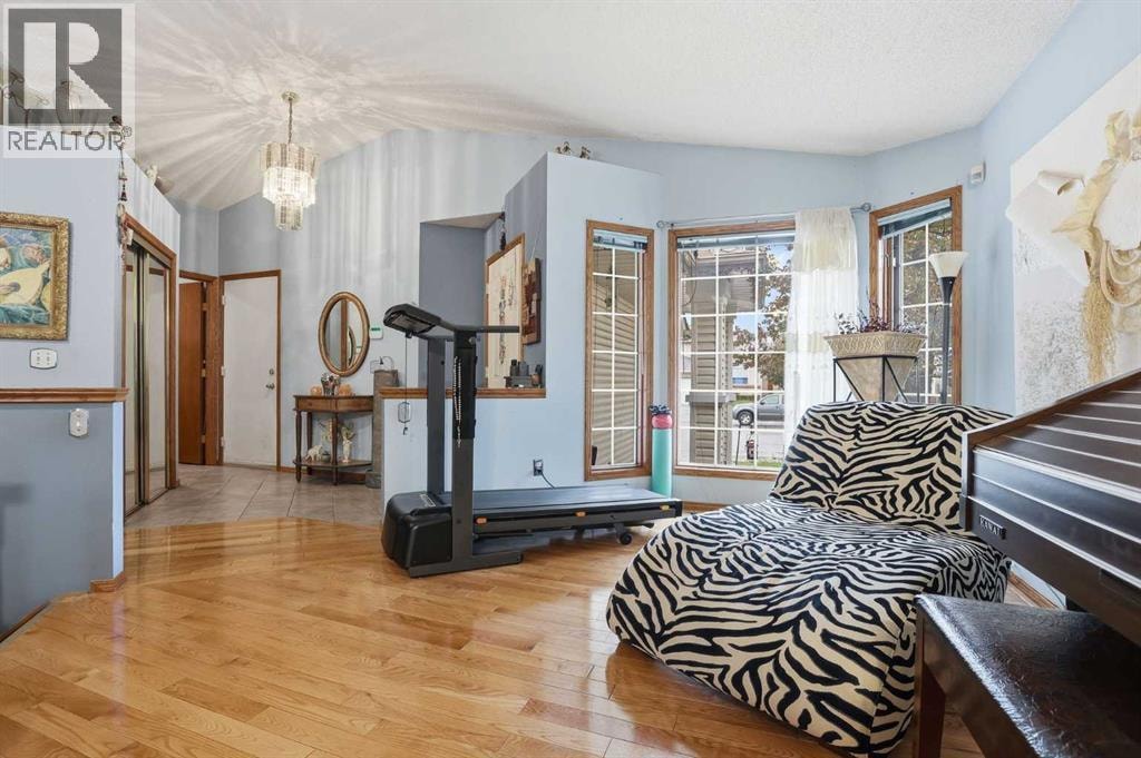 866 Applewood Drive SE — photo 10
