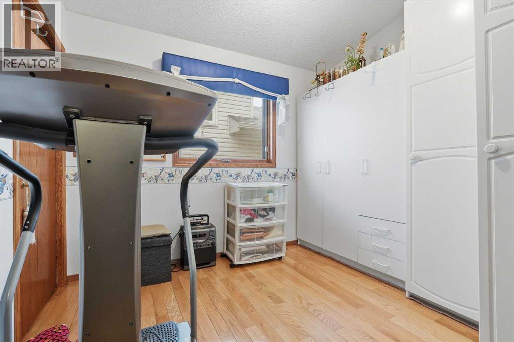 866 Applewood Drive SE — photo 29